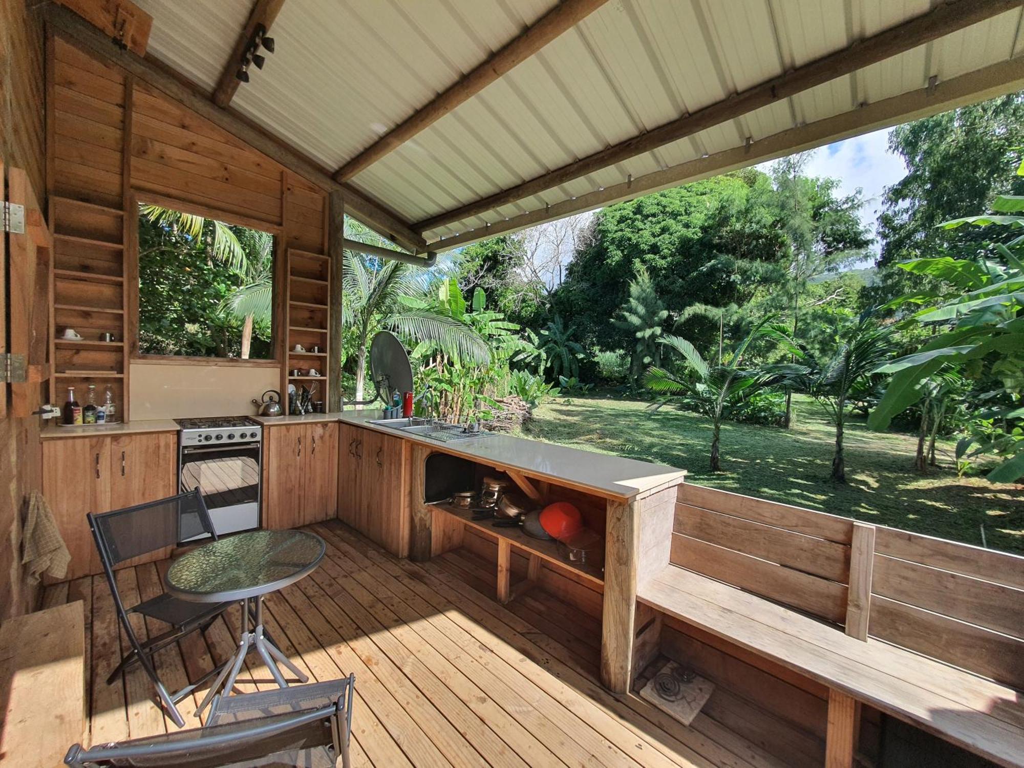 Le Chalet, La Petite Ferme Vieux Grand Port Екстериор снимка